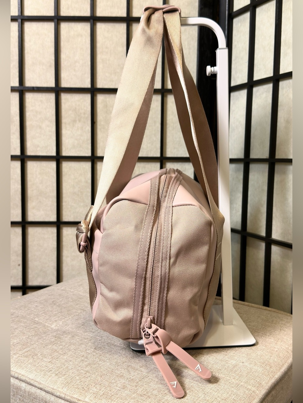 GYMSHARK Blush Pink Gym Bag - Picture 6 of 16